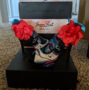 Iron Fist Ship Wrecker Peep Toe Platform